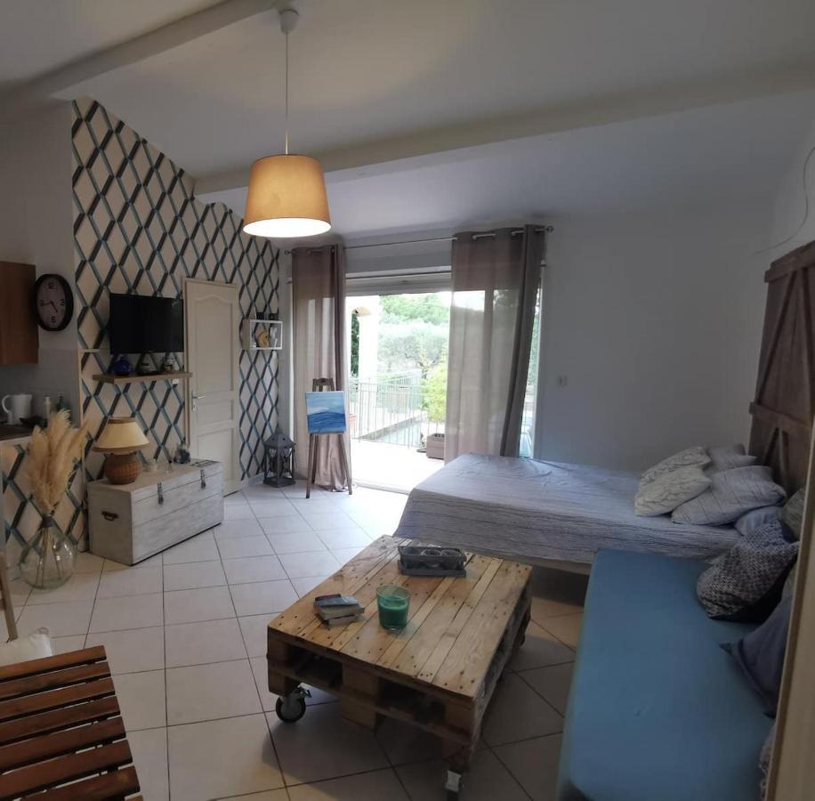Chambre Nature Le Thoronet Extérieur photo